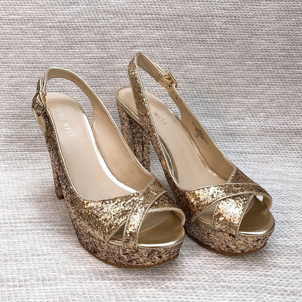 Nine West Gold Glitter Platform Sandals (7.5, NWT)